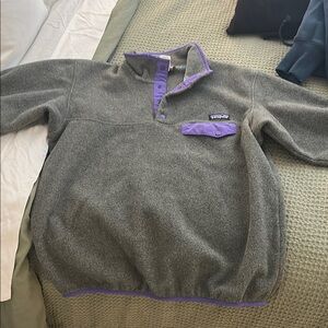 Patagonia Gray and Purple Men's Sweater